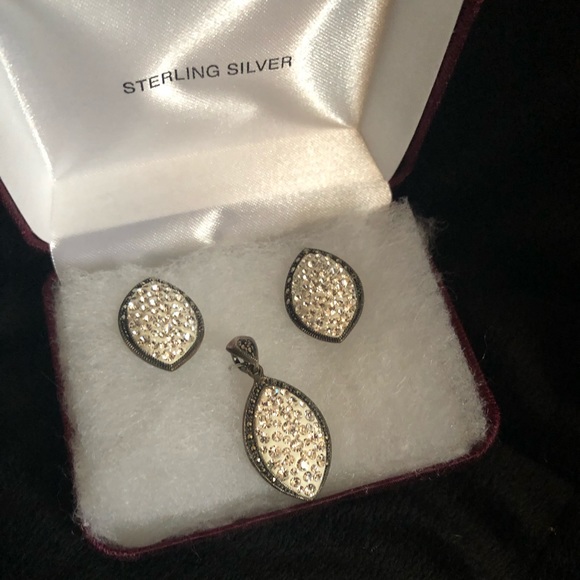 Earrings and pendant set sterling silver - Picture 3 of 4